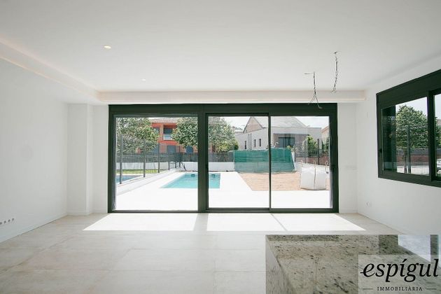 Foto 1 de Casa en venda a avenida Padró de 4 habitacions amb terrassa i garatge