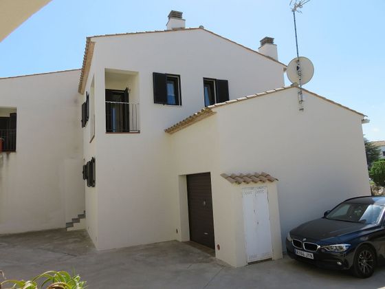 Foto 1 de Venta de casa adosada en L'Estartit de 3 habitaciones con terraza y piscina