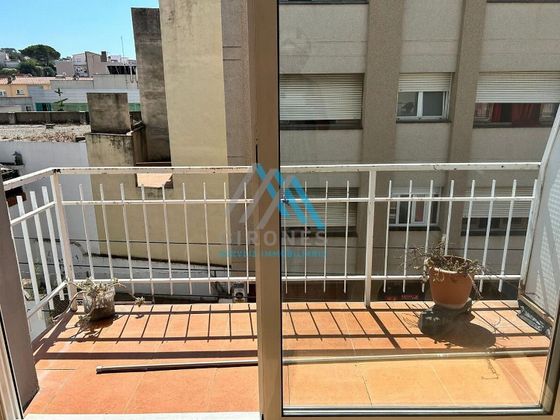 Foto 1 de Dúplex en venda a Barri de Tueda de 3 habitacions amb terrassa i balcó