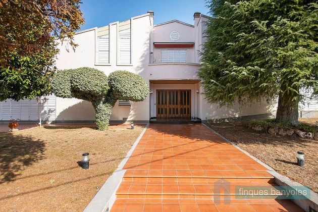 Foto 1 de Xalet en venda a calle Dels Prats de 5 habitacions amb terrassa i piscina
