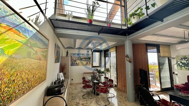 Foto 1 de Casa en venta en Canovelles de 5 habitaciones con terraza y piscina