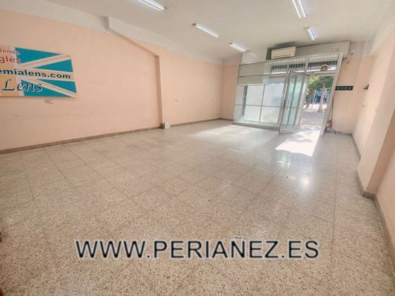 Foto 1 de Venta de local en Centre - Prat de Llobregat, El de 65 m²