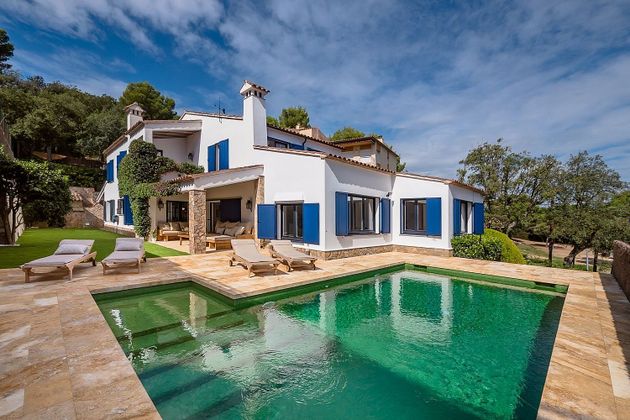 Foto 1 de Casa en venta en Calella de Palafrugell de 5 habitaciones con terraza y piscina