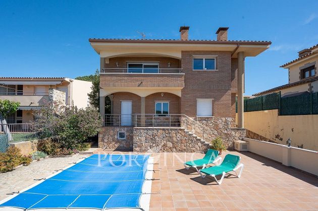 Foto 1 de Xalet en venda a Sant Joan-Vilarromà de 4 habitacions amb terrassa i piscina