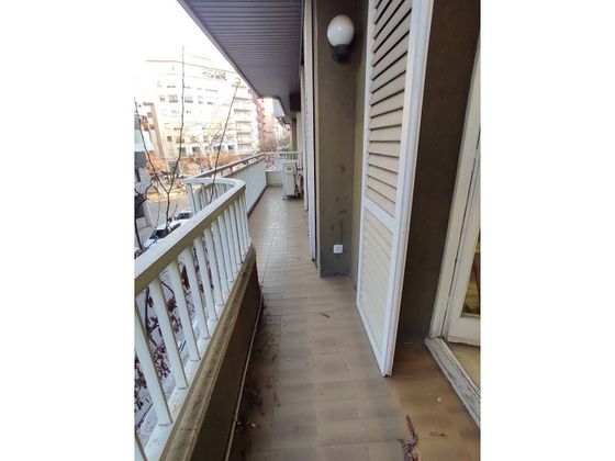 Foto 2 de Piso en venta en Eixample Nord – La Devesa de 4 habitaciones con balcón y aire acondicionado