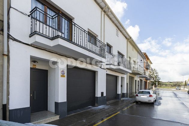 Foto 1 de Casa en venda a calle De Núria de 5 habitacions amb terrassa i garatge