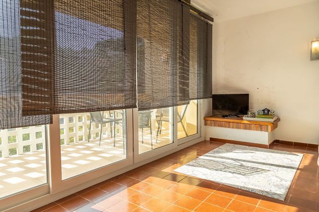 Foto 2 de Pis en venda a pasaje Racó de 2 habitacions amb terrassa i garatge