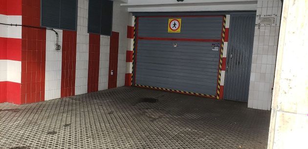 Foto 2 de Venta de garaje en Nou Eixample Sud de 19 m²