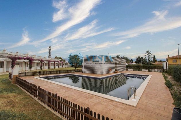 Foto 2 de Casa en venda a Amposta de 3 habitacions amb terrassa i piscina
