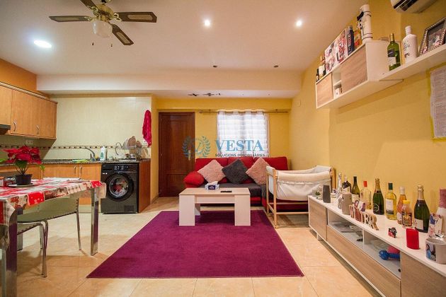 Foto 1 de Piso en venta en Valls de 2 habitaciones con aire acondicionado y calefacción