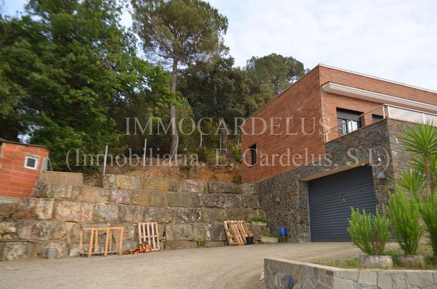 Foto 2 de Xalet en venda a Sant Celoni de 5 habitacions amb terrassa i garatge