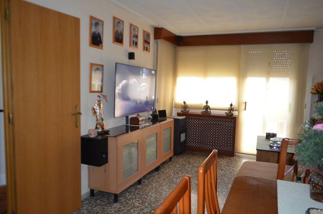 Foto 2 de Piso en venta en Sant Celoni de 4 habitaciones con garaje y balcón