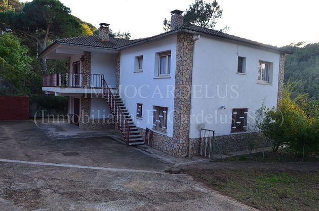 Foto 2 de Chalet en venta en Sant Celoni de 5 habitaciones con terraza y garaje