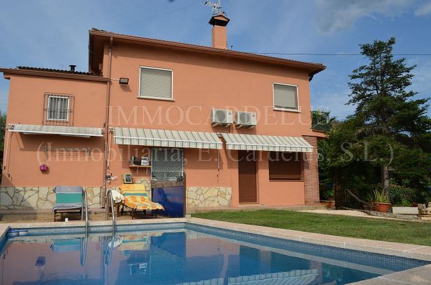 Foto 1 de Xalet en venda a Sant Celoni de 5 habitacions amb terrassa i piscina