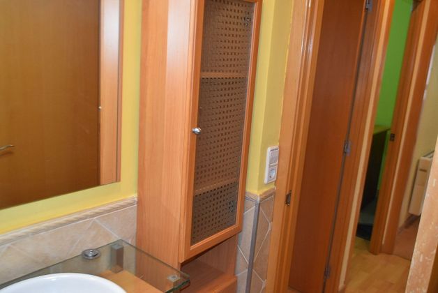 Foto 2 de Piso en venta en Sant Celoni de 3 habitaciones con aire acondicionado y calefacción