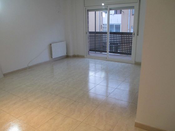 Foto 1 de Pis en venda a Sant Celoni de 3 habitacions amb garatge i balcó