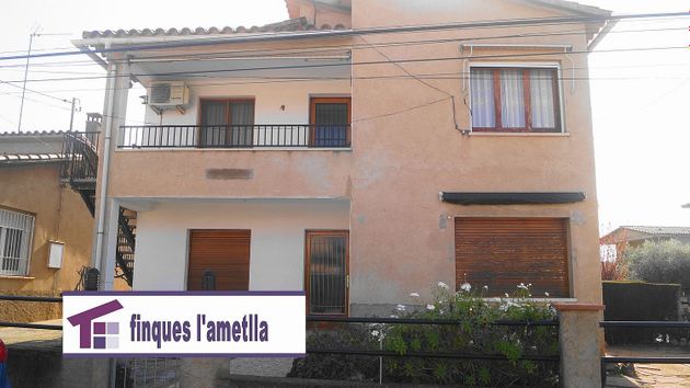 Foto 2 de Venta de chalet en Ametlla del Vallès, l´ de 7 habitaciones con terraza y garaje