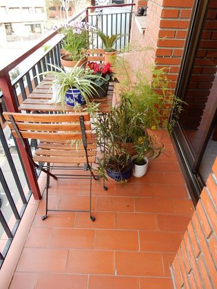 Foto 1 de Pis en venda a Sanfeliu de 3 habitacions amb terrassa i balcó