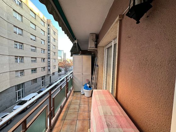Foto 1 de Venta de piso en Concòrdia de 4 habitaciones con muebles y balcón