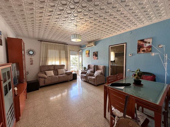 Foto 2 de Pis en venda a Can Deu - La Planada - Sant Julià de 3 habitacions amb balcó i aire acondicionat