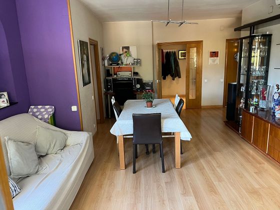 Foto 2 de Pis en venda a Eixample - Sant Oleguer de 3 habitacions amb garatge i balcó