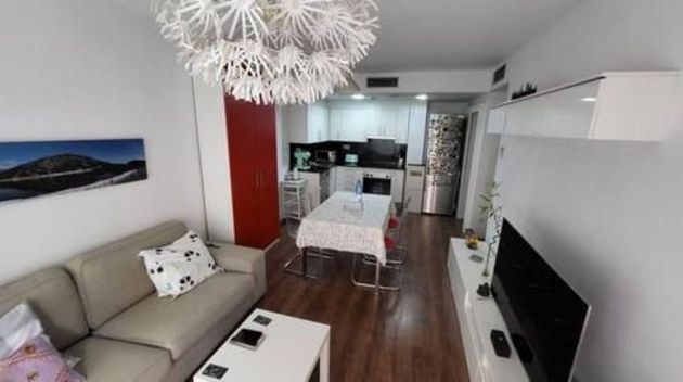 Foto 2 de Piso en venta en Centre - Sabadell de 2 habitaciones con piscina y garaje