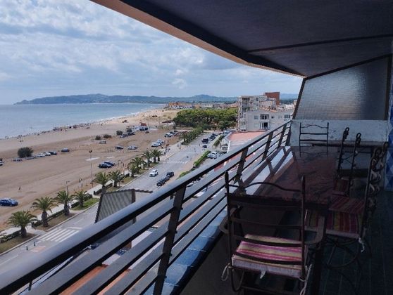 Foto 2 de Àtic en venda a paseo Marítim de 2 habitacions amb terrassa i aire acondicionat