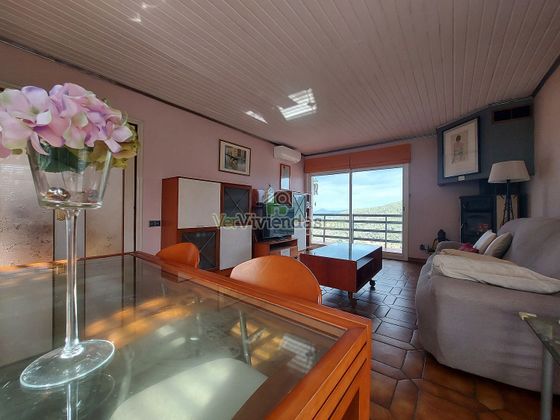 Foto 2 de Xalet en venda a Torrelles de Llobregat de 5 habitacions amb terrassa i garatge