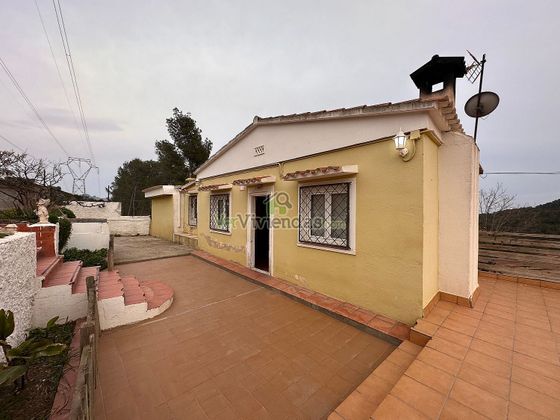 Foto 2 de Chalet en venta en Sant Vicenç dels Horts de 5 habitaciones con terraza y piscina