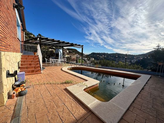Foto 2 de Xalet en venda a Vallirana de 3 habitacions amb terrassa i piscina