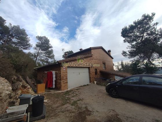 Foto 2 de Xalet en venda a Vallirana de 3 habitacions amb terrassa i garatge