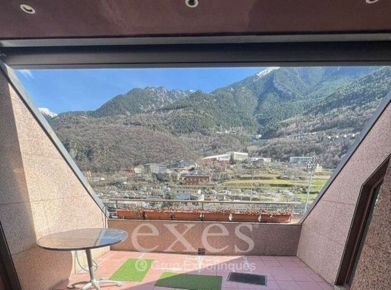 Foto 1 de Piso en venta en Andorra la Vella de 6 habitaciones con terraza