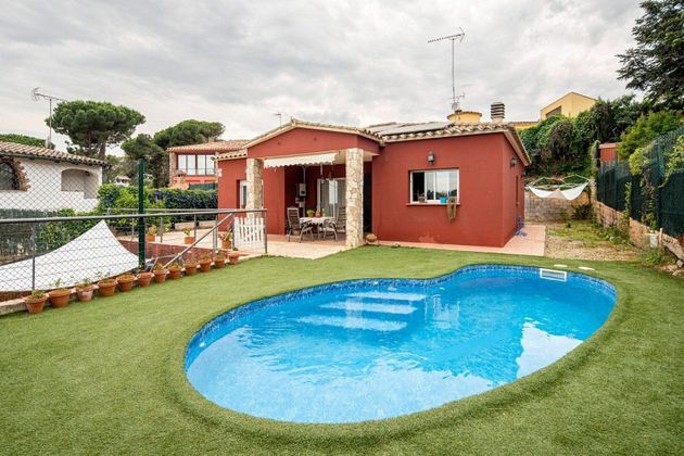 Foto 1 de Xalet en venda a Mas Pere-Río de Oro de 3 habitacions amb terrassa i piscina