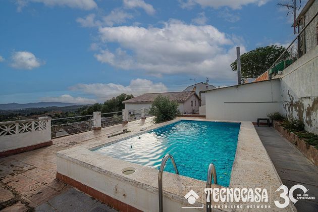 Foto 1 de Casa en venda a Can Parellada de 6 habitacions amb terrassa i piscina