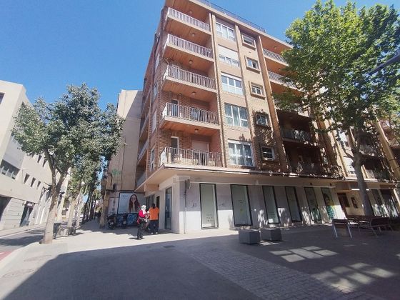 Foto 1 de Pis en venda a Centre - Sabadell de 4 habitacions amb garatge i balcó