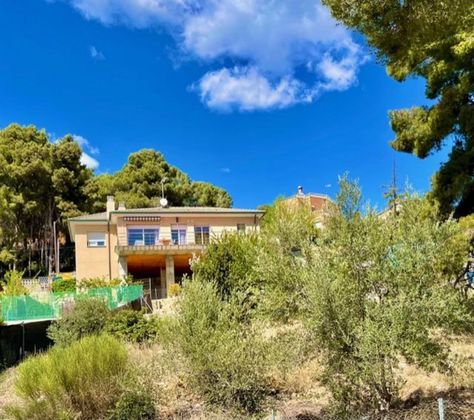 Foto 1 de Casa en venda a Torrelles de Foix de 3 habitacions amb terrassa i garatge