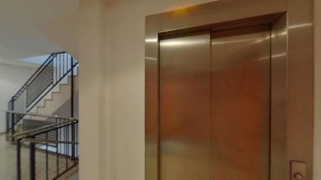 Foto 2 de Piso en venta en Llagostera de 2 habitaciones con calefacción y ascensor