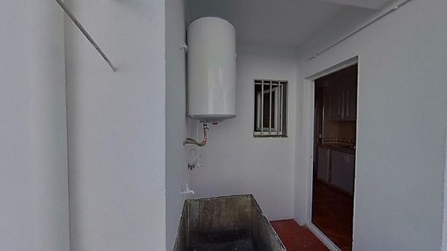 Foto 2 de Venta de piso en Banyoles de 3 habitaciones y 80 m²