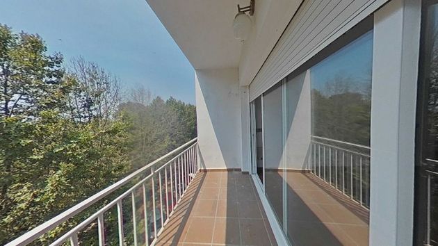 Foto 2 de Piso en venta en Els Pins de 2 habitaciones con terraza y balcón