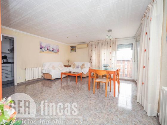 Foto 2 de Piso en venta en Can Palet de 4 habitaciones con aire acondicionado y calefacción