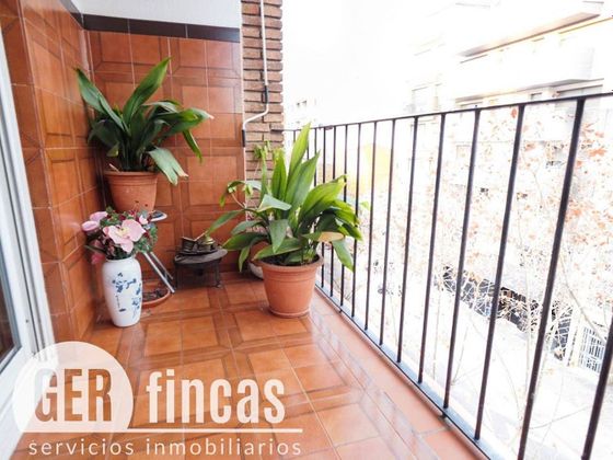Foto 1 de Piso en venta en Creu de Barberà de 4 habitaciones con balcón y aire acondicionado