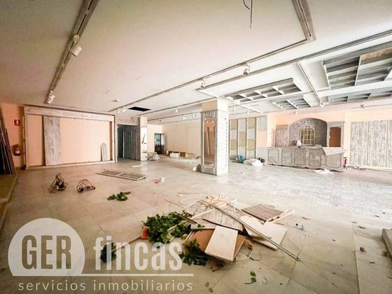 Foto 1 de Alquiler de local en Sant Pere Nord de 242 m²
