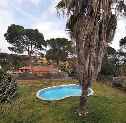 Foto 1 de Venta de chalet en Niàgara Parc - Ágora Parc - Roca Rossa de 5 habitaciones con terraza y piscina