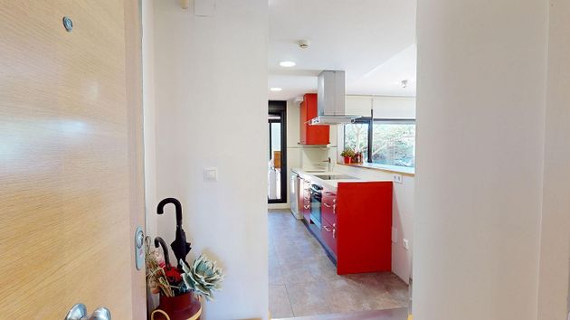 Foto 1 de Venta de piso en Valdenoja - La Pereda de 2 habitaciones con piscina y garaje