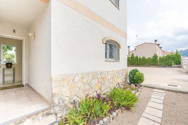 Foto 2 de Casa en venda a calle Beltran de Castellet de 3 habitacions amb terrassa i piscina