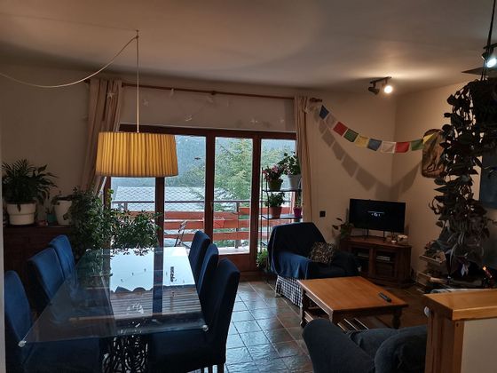 Foto 1 de Pis en venda a calle Puigmal de 3 habitacions amb terrassa i balcó