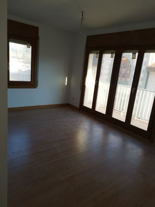 Foto 2 de Pis en venda a calle Mossen Masdeu de 2 habitacions amb balcó i calefacció