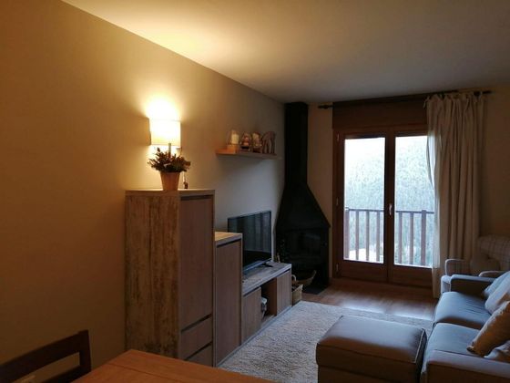 Foto 2 de Pis en venda a Alp de 3 habitacions amb garatge i balcó