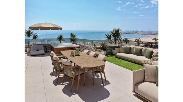 Foto 1 de Ático en venta en Segur Platja de 3 habitaciones con terraza y piscina