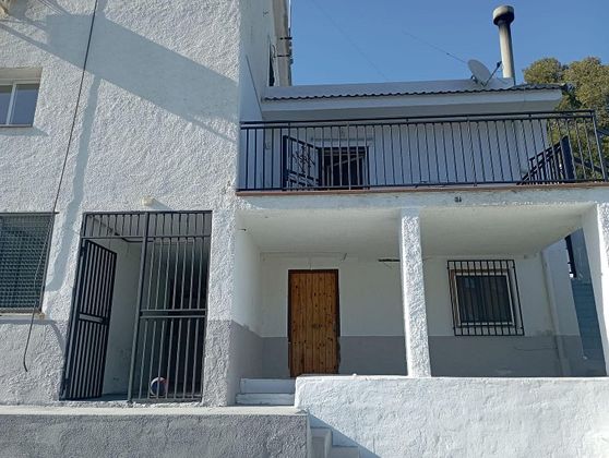 Foto 1 de Venta de chalet en calle Lliri de 2 habitaciones con terraza y piscina